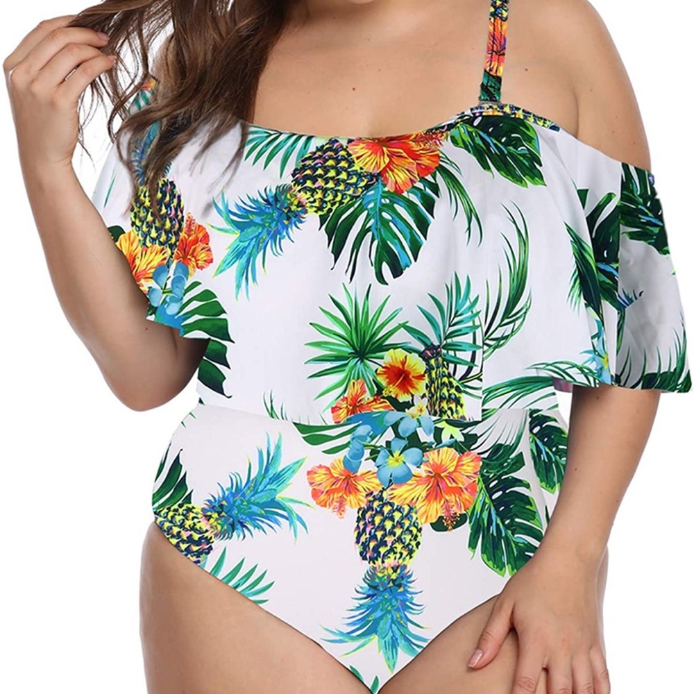 One‎ piece swimsuit
